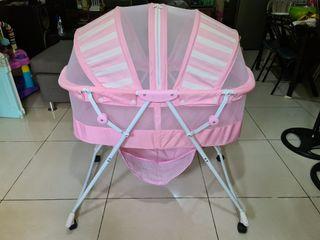 second hand bassinet