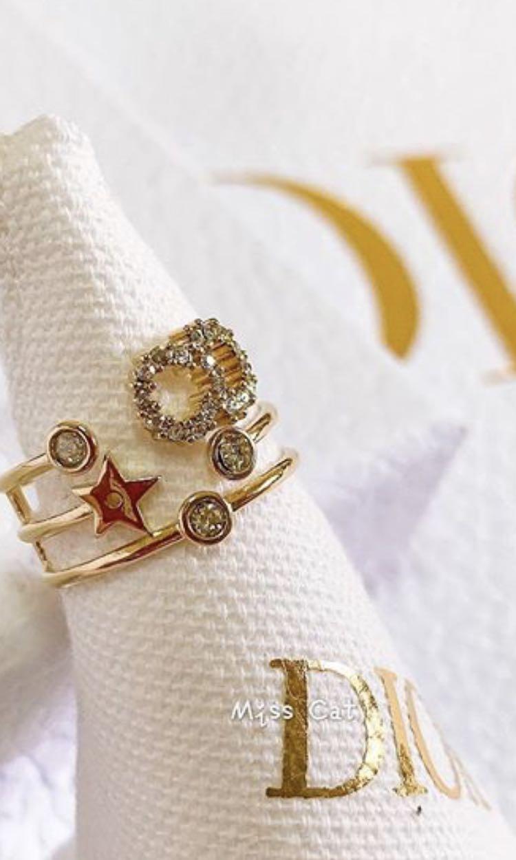 Dior shiny online d ring
