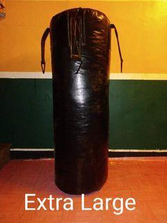 DIRECT SUPPLIER 
PUNCHING BAG FOR SALE 
EXTRA LARGE -34INCHES
JUMBO -40 INCHES
BANANA TYPE 
4FT, 5FT, 6FT
MURANG MURA AT QUALITY TO👌
PICK UP AND DELIVERY VIA LALAMOVE MODE OF PAYMENT COD, GCASH, BANK. YOU CAN CALL  ME @ 09307557252