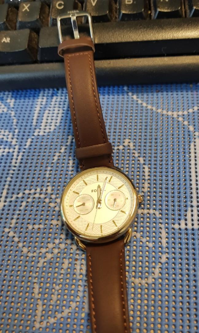 Used fossil watch online