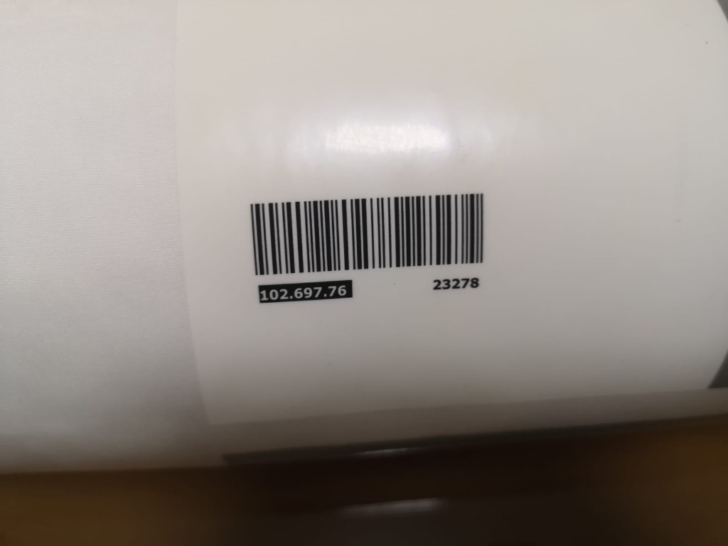 Axag pillow top