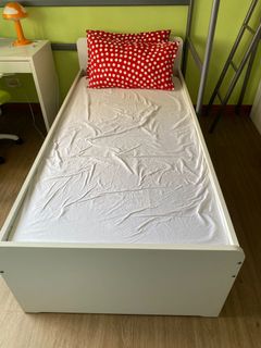 (Category: ) located in . Submitted by nicmum (Listing ID 1036198737, Image 1). Description: .