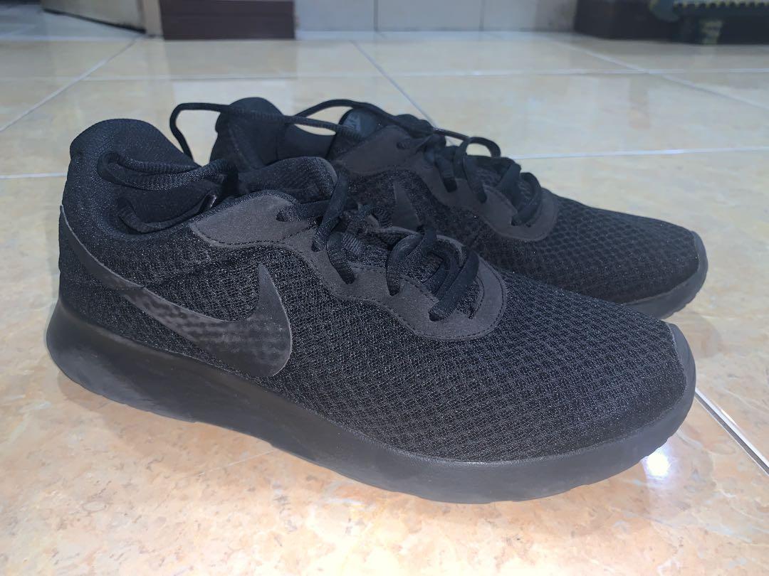 Jual nike tanjun original store