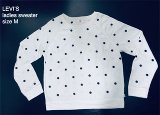 (Category: ) located in . Submitted by HeartyCloset (Listing ID 1036207212, Image 1). Description: .