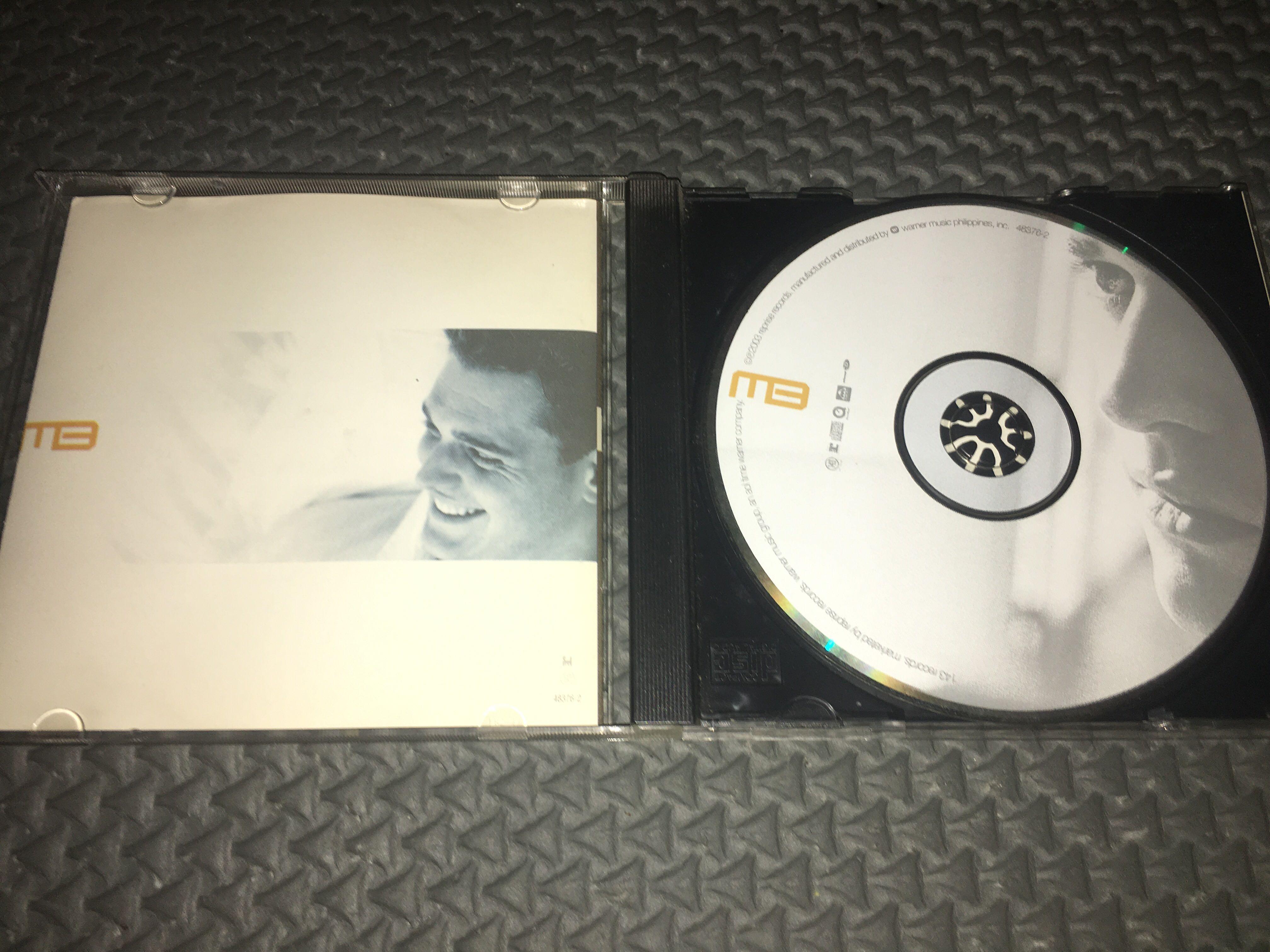 Michael Buble’ (Category: Vinyls) located in Quezon City. Submitted by neverfoundland (Listing ID 1036368391, Image 2). Description: Michael Buble’self titled album cover of classic jazz originals.