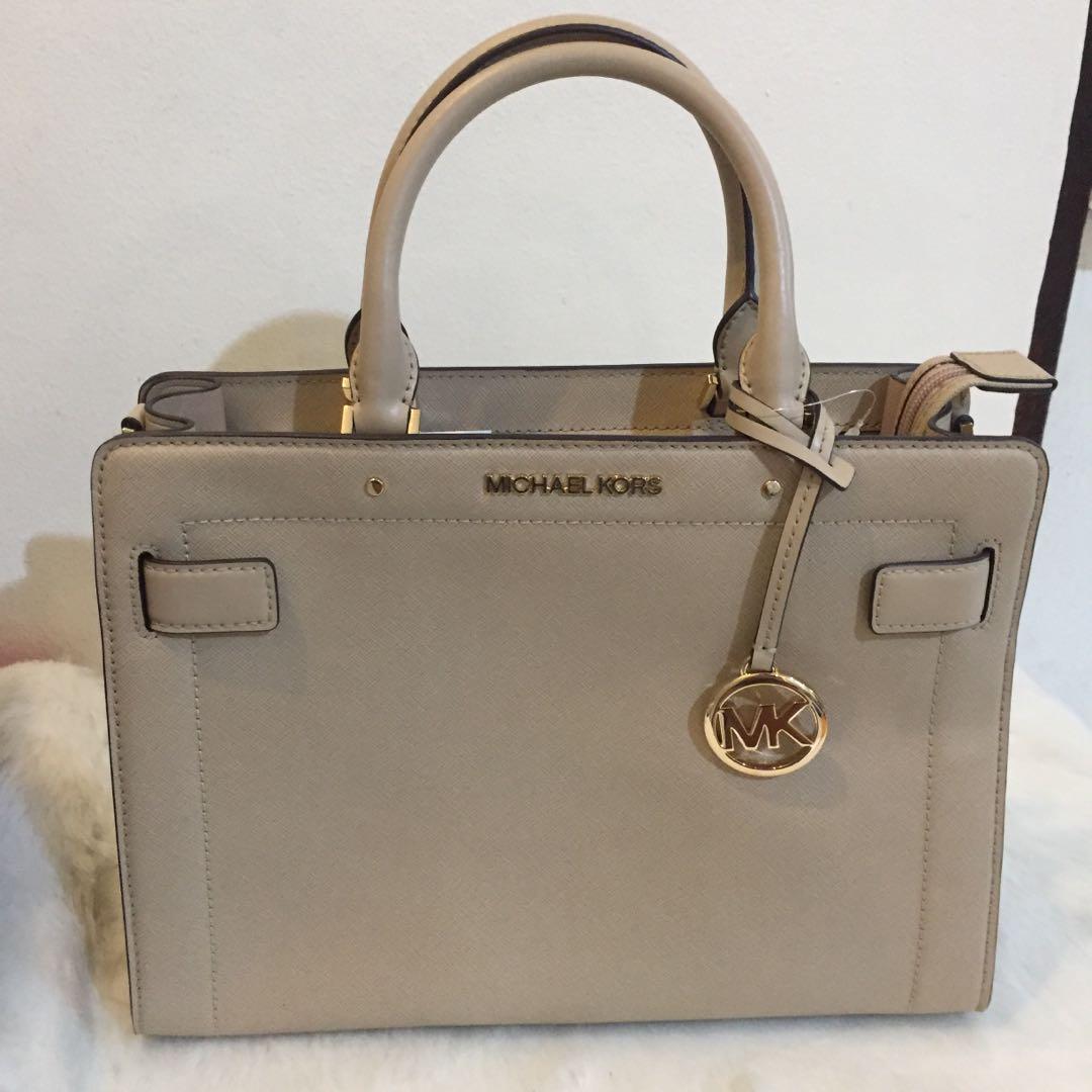 MK Rayne Women s Fashion Bags Wallets Purses Pouches on