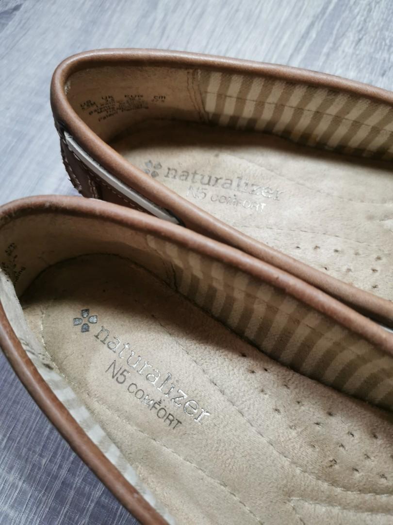 Naturalizer boat shoes deals