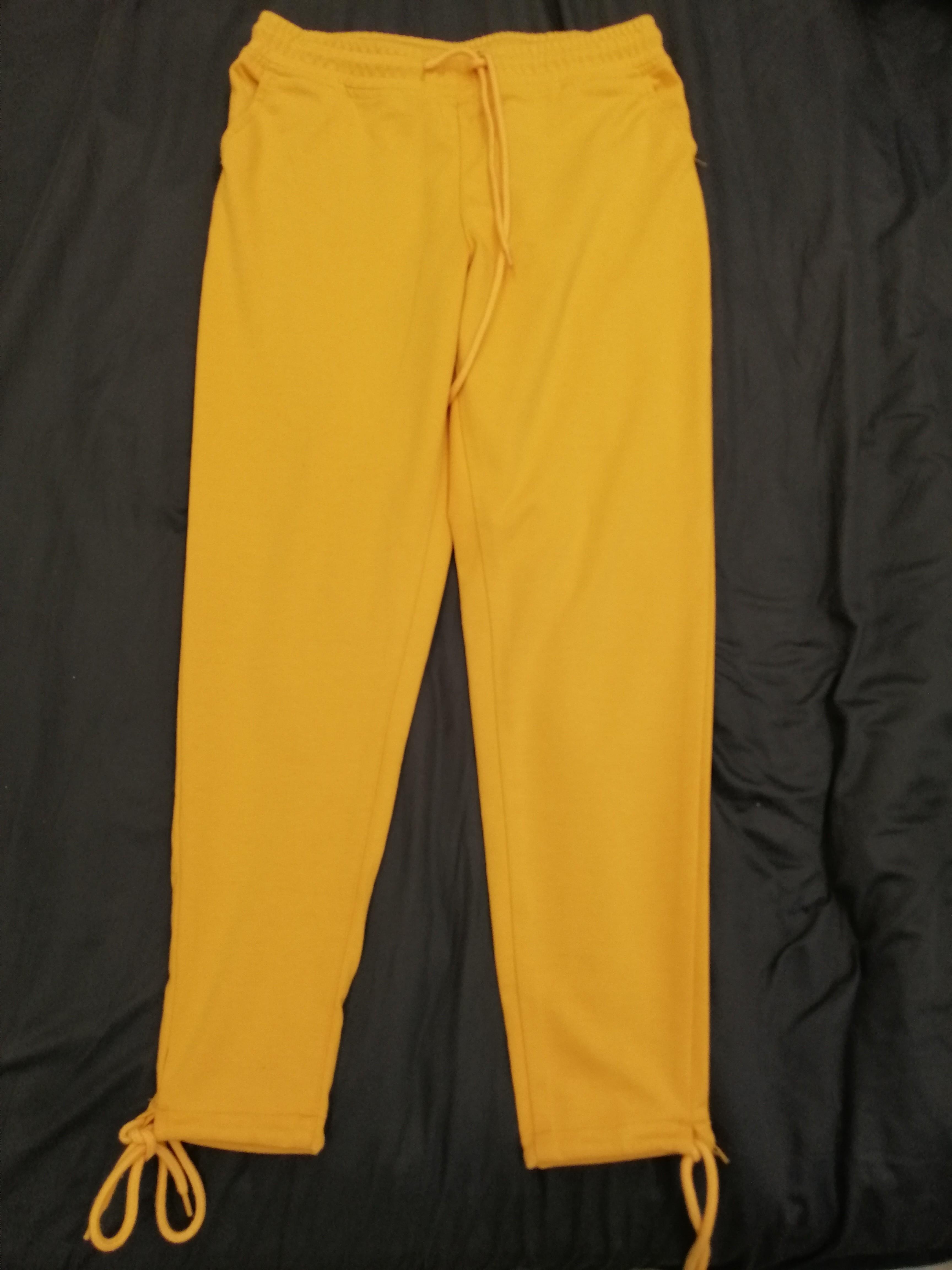19 yellow jeans