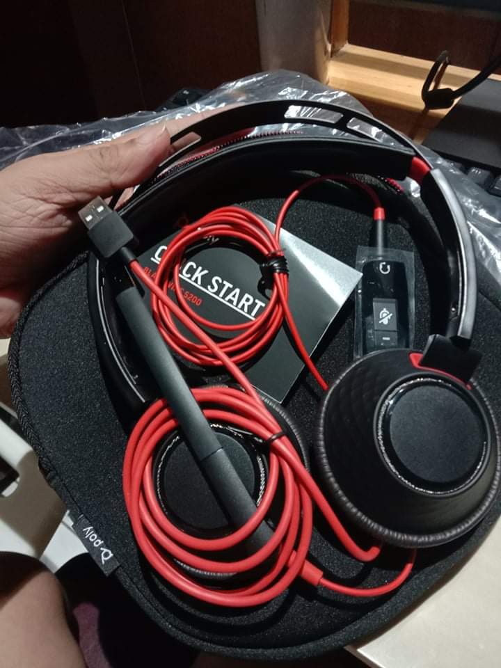 POLY BLACKWIRE 5200 SERIES Plantronics Audio Headphones