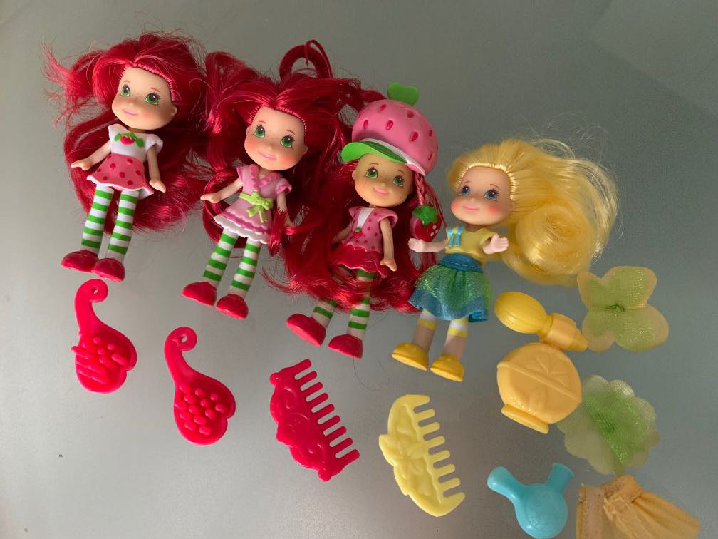 Rare vintage strawberry shortcake dolls shop
