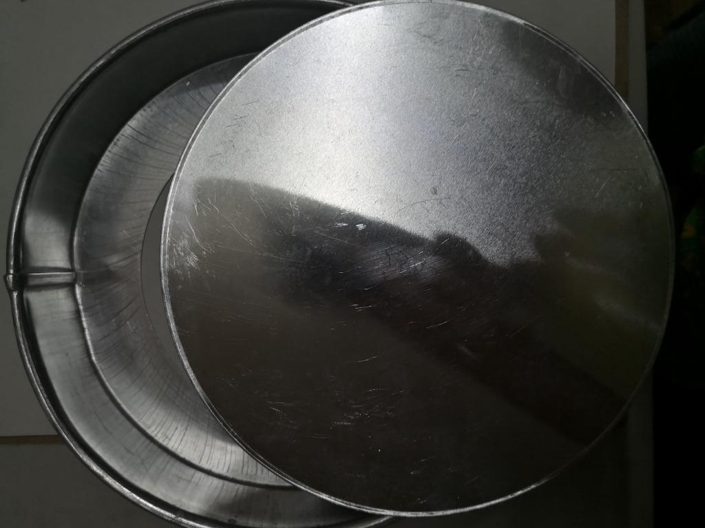 Round Cake Pan Loose Bottom 8 x 2" (Thick) (Declutter) (Category: Bakeware) located in Caloocan City. Submitted by littlequeenie (Listing ID 1036361644, Image 1). Description: * Round Cake Pan Loose Bottom 8 x 2" * Loose Bottom for your cheese cakes or any of your favorite cakes that can easily be removed from the cake pan after baking * Thick quality that you can re-use several times * 2 extras available left * Brand New straight from factory * 