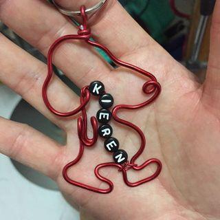 Snoopy Wirecraft Personalised Keychain / Dangle [Children's Day Teachers Valentine Christmas Raya birthday door graduation farewell gift aluminium handmade wire craft; uncle anthony] FOR MORE SUCH CRAFTS, 👉 http://carousell.com/p/130210386