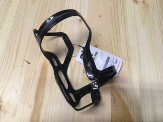 （分類：）位於 。 由 avia3333 提交（商品編號 1036314796，圖片 1）。簡介： 。