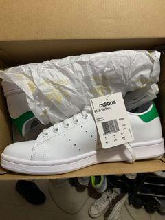 Stan smith tennis shoes