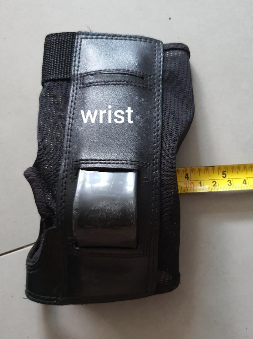 Street Fighter Roller Skates Wrists Guards, Health & Nutrition, Braces