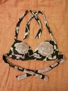(Category: ) located in . Submitted by lilwierd (Listing ID 1036348810, Image 1). Description: .