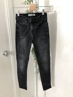 （分類：）位於 。 由 lyrasavannah 提交（商品編號 1036315256，圖片 1）。簡介： 。