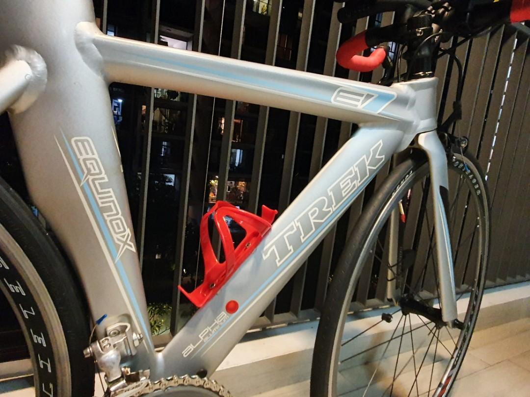 Trek Equinox 7 Women XS for Sale 