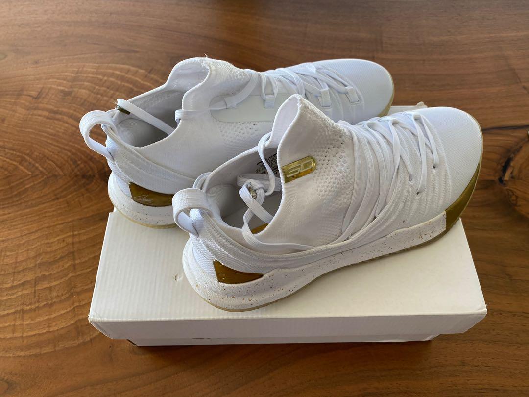 Under Armour UA Curry 5 White Gold, Men's Fashion, Footwear, Sneakers on  Carousell