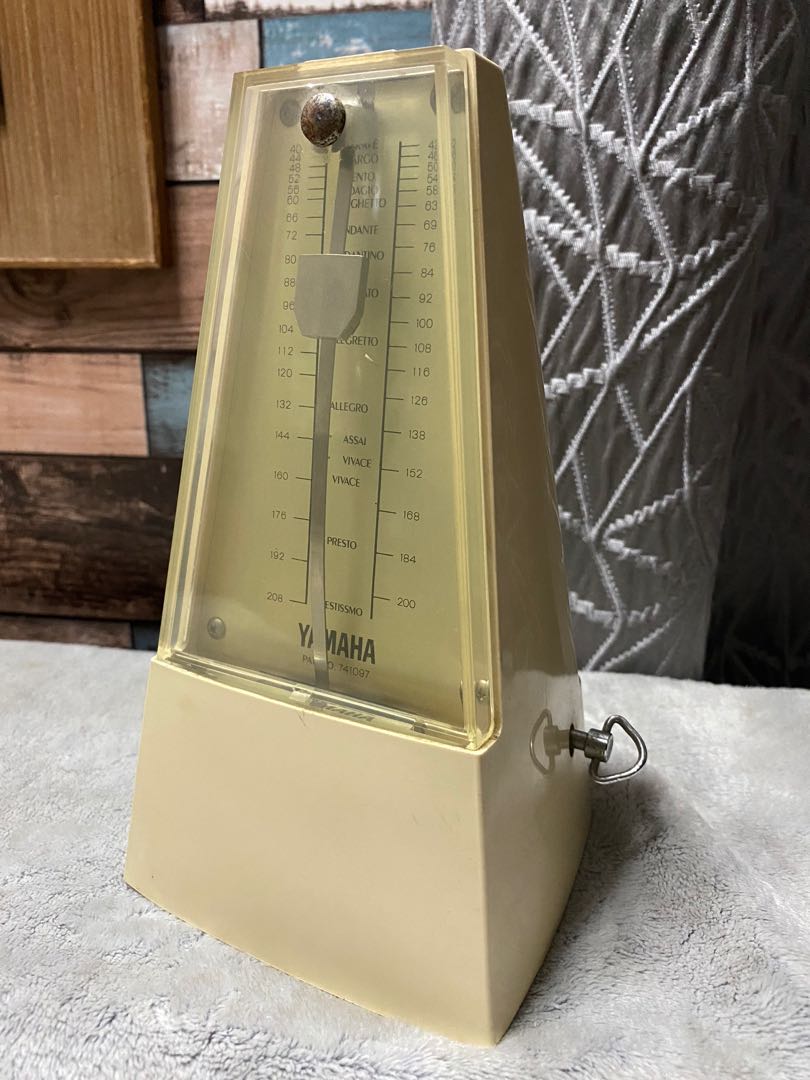 Yamaha Analog Metronome, Hobbies & Toys, Music & Media, Musical
