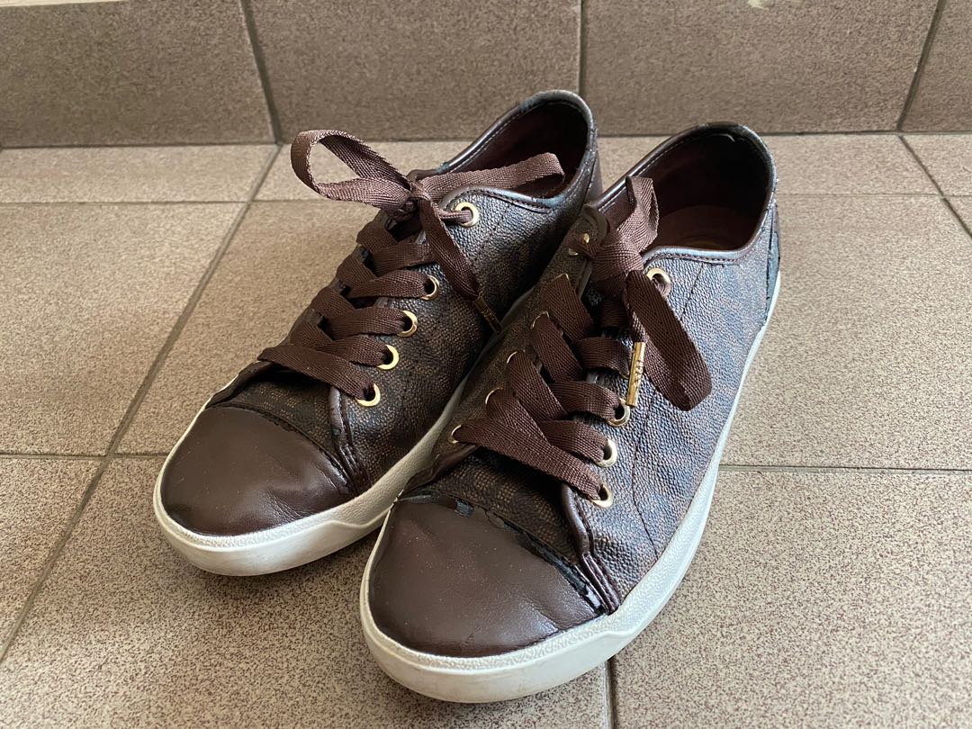 Authentic Michael Kors Sneaker, Women's Fashion, Footwear, Sneakers on  Carousell