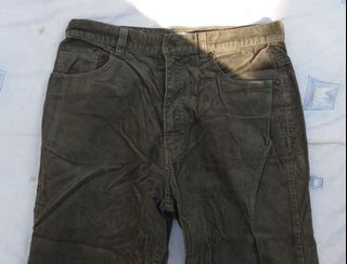 Baleno 男裝二手軍綠色燈芯褲64227221812994110