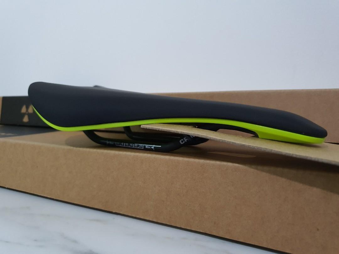 Nukeproof best sale vector saddle
