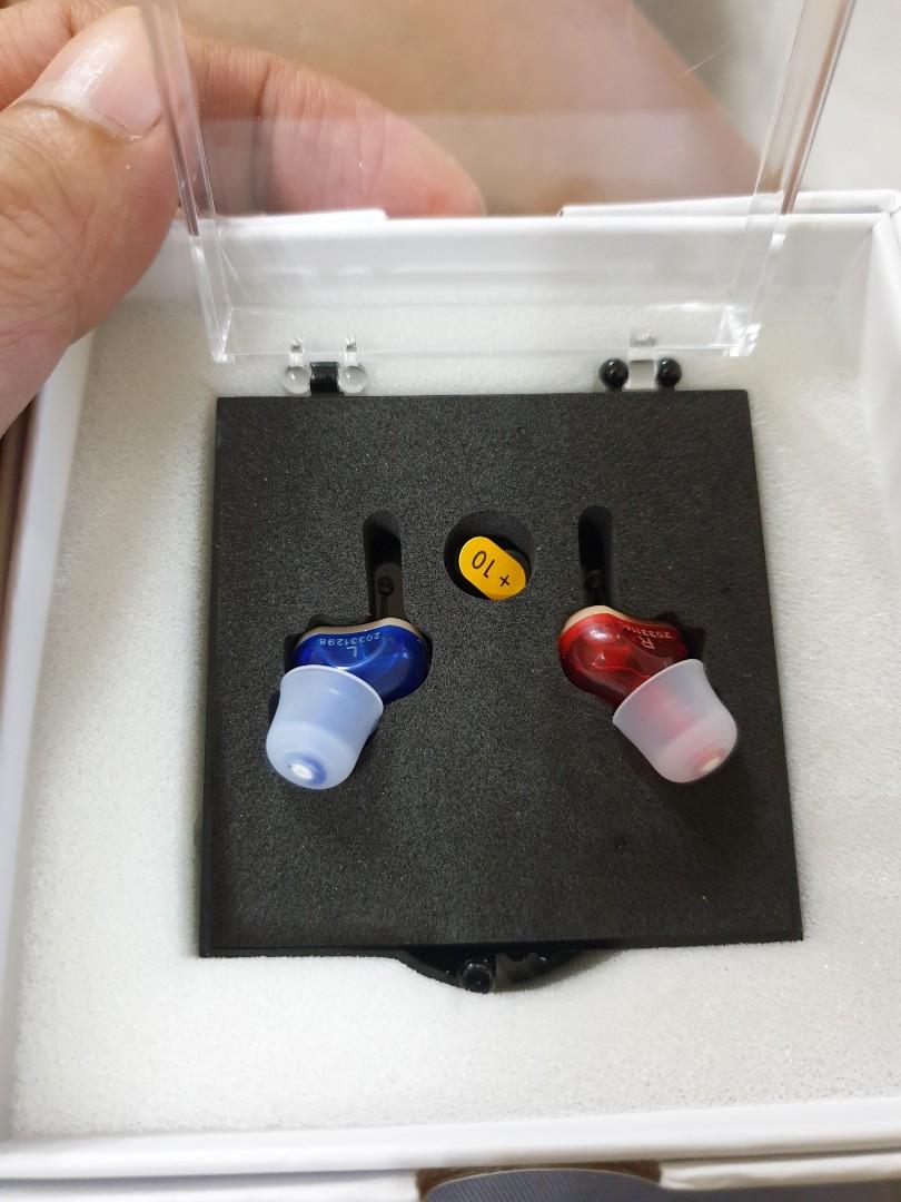 Smallest  Hearing Aid455442673959577600