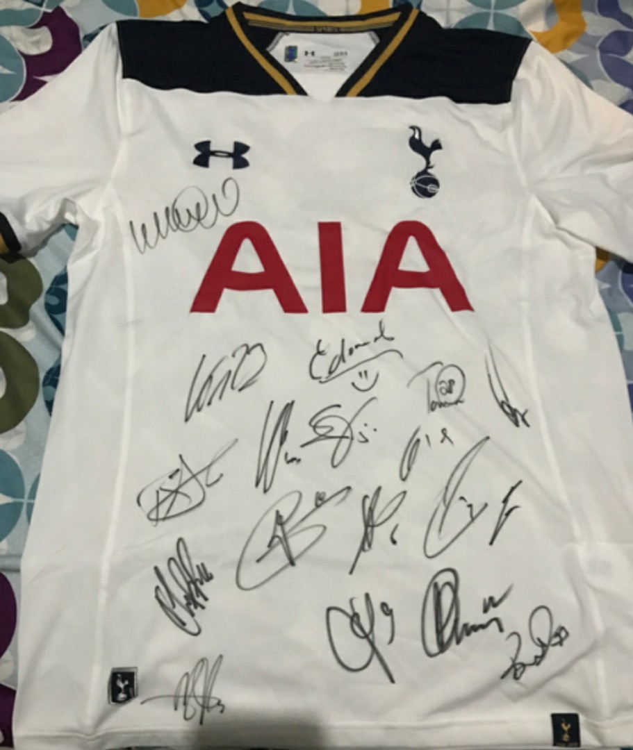 Squad Signed Tottenham Hotspur Shirt 2010-11 Home [20 Autographs