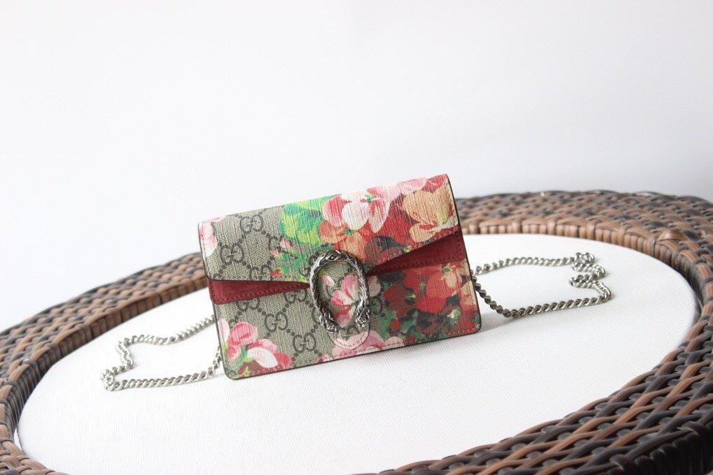 Gucci blooms super mini bag hotsell