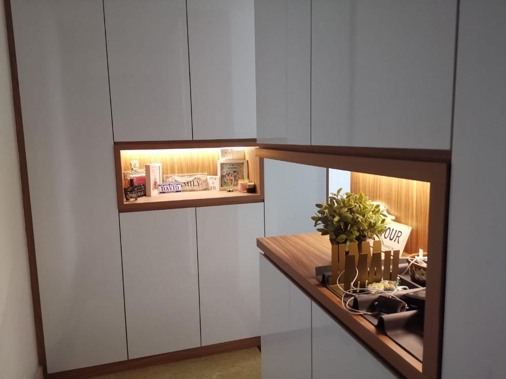 Direct Factory Carpenter Renovation Contractor to Owner, Home Services ...