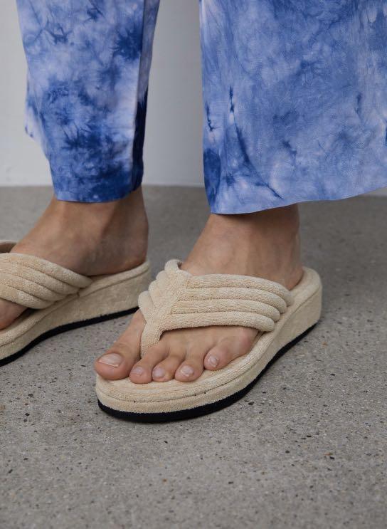 terry cloth flip flop slippers