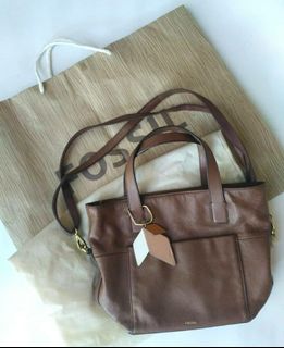 (Kategori: ) berada di . Dikirim oleh tsgpreloved (ID iklan 1032740561, Gambar 1). Deskripsi: .