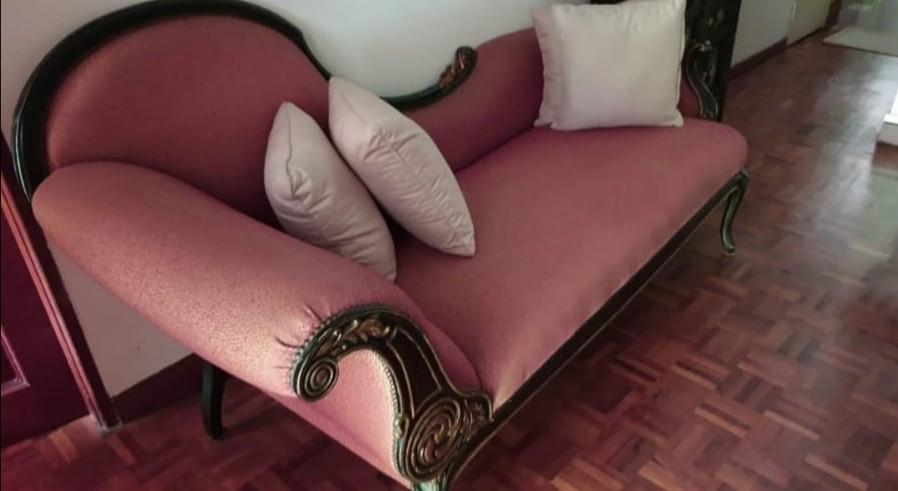 Giovanni Italian Chaise Lounge Furniture Sofas On Carousell