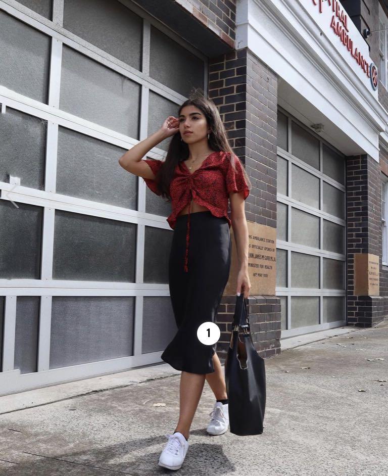 Glassons silky midi sales skirt