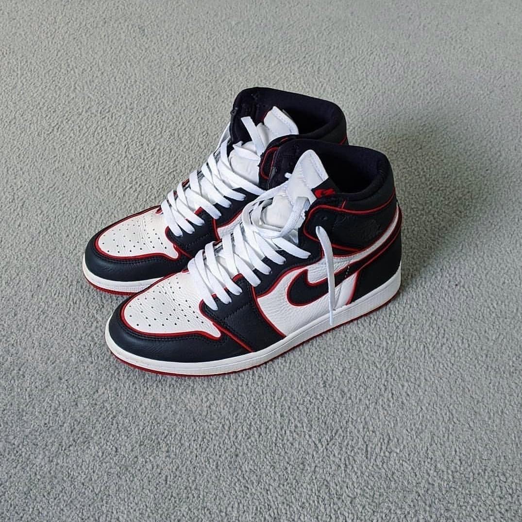 jordan 1 bloodline with white laces