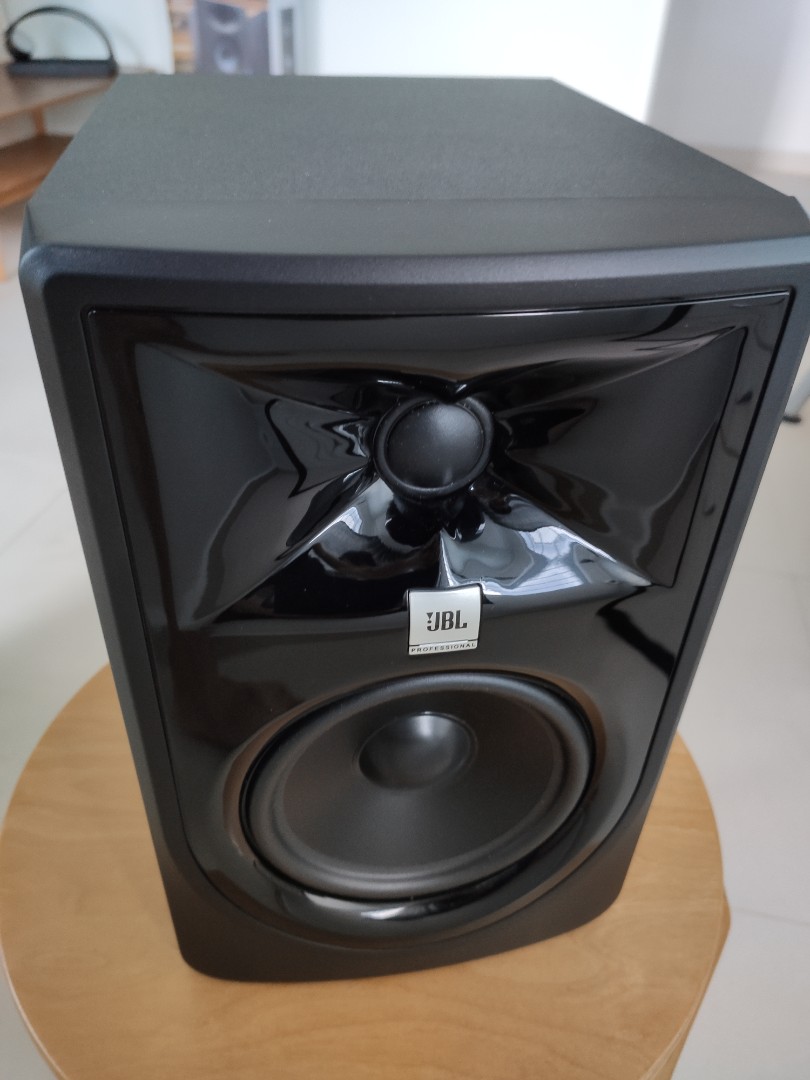 jbl professional studio monitors