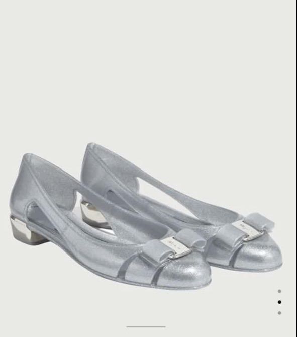 Like new Salvatore Ferragamo jelly ballet flats with vara now size 8