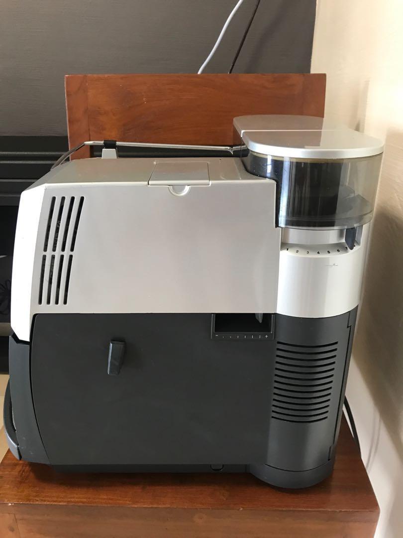 *Needs repair Saeco Espresso Machine, TV & Home Appliances, Kitchen