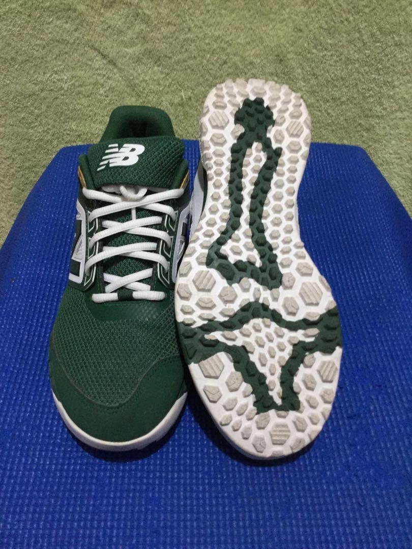 Fresh foam 3000v4 turf hotsell