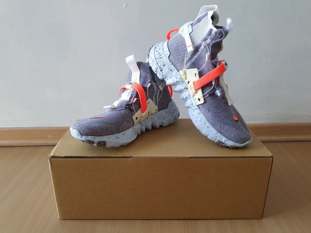 mens nike space hippie 03 vast grey hyper crimson