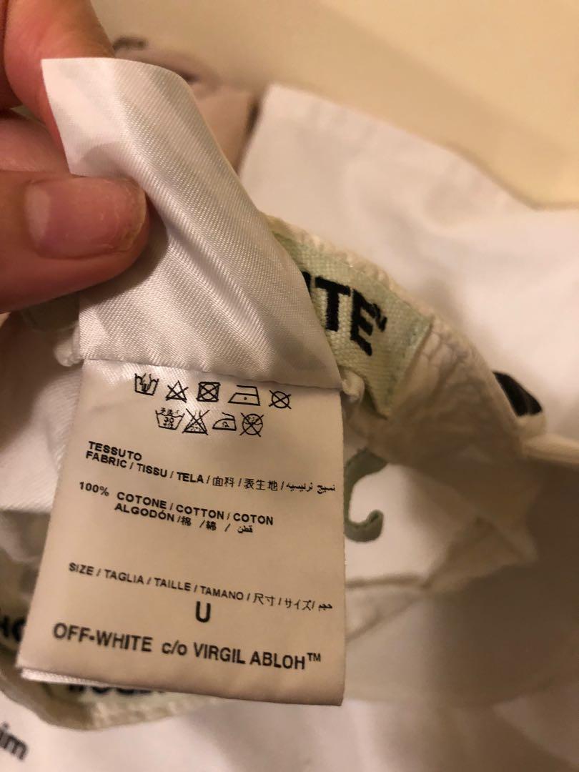Off white cap （分類：棒球帽、帽）位於 Hong Kong。 由 ccoffeeeeee 提交（商品編號 1032580976，圖片 6）。簡介： 。