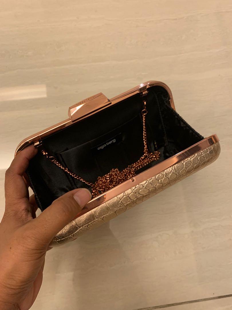Olga berg shop rose gold clutch