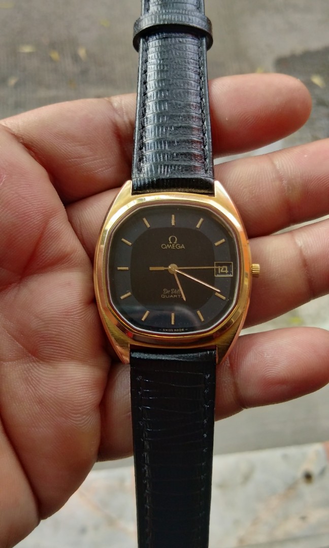 Vintage Omega Quartz movement, Men's Fashion, Watches & Accessories