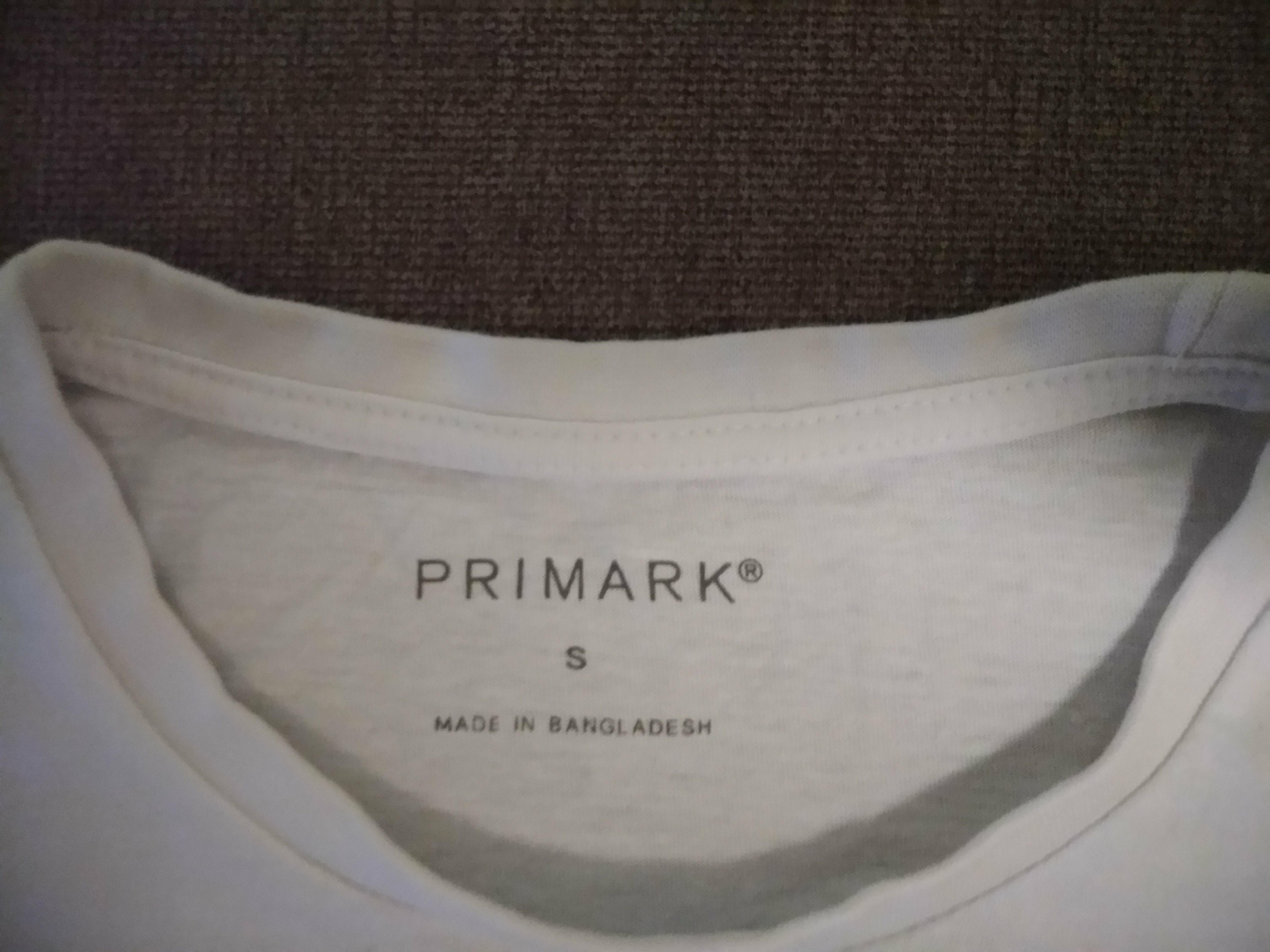 Primark t shirt used RM18, Men's Fashion, & Tshirts & on Carousell
