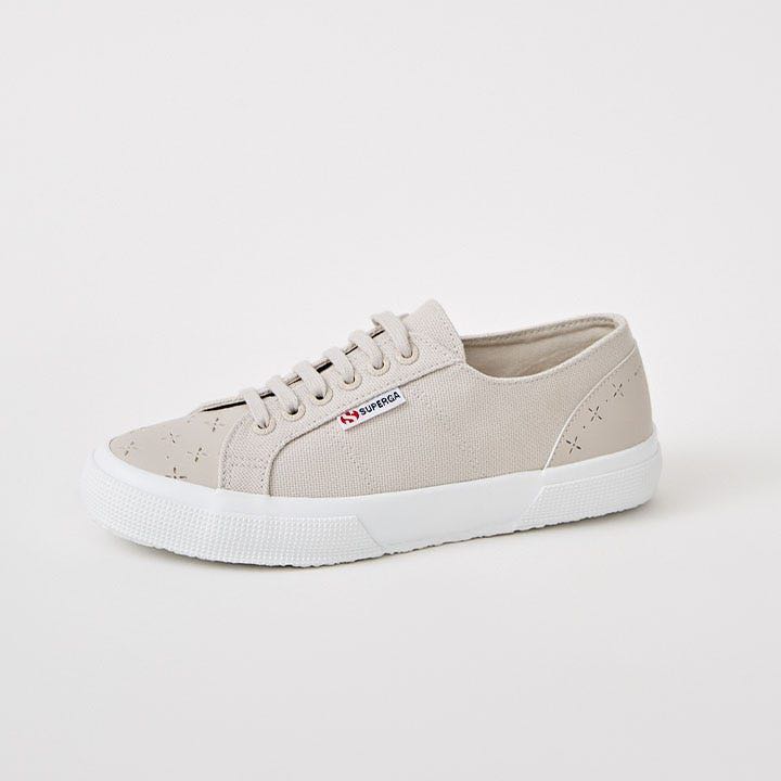 Love hotsell bonito superga