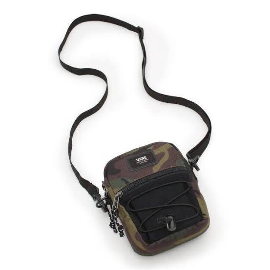 Vans camo sling store bag