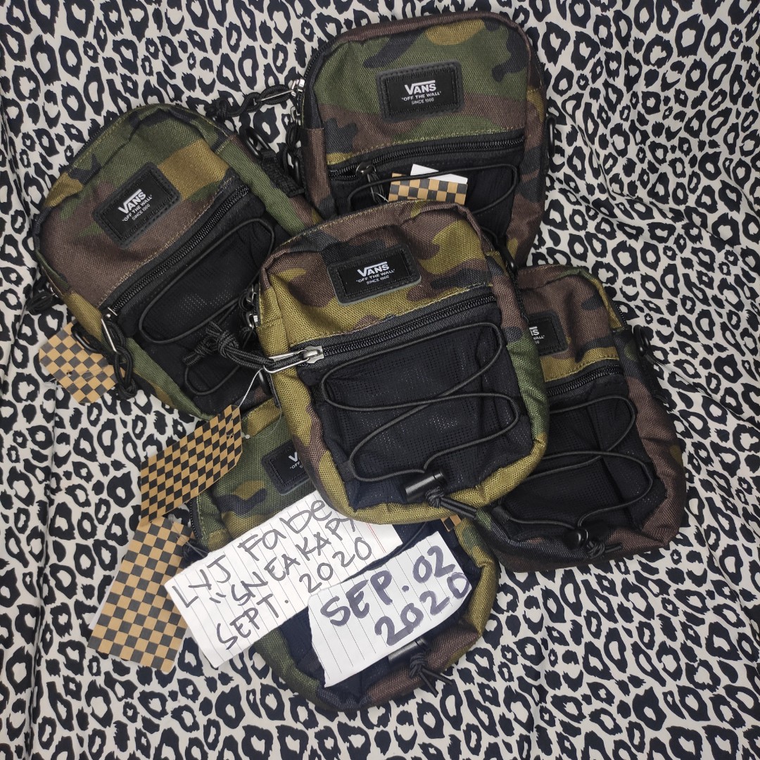 vans camo sling bag