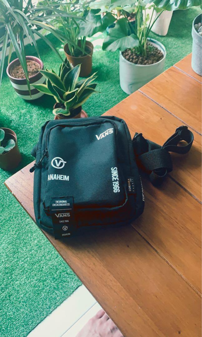 Vans Sling Pocket Bag