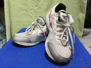 mizuno shoes sale